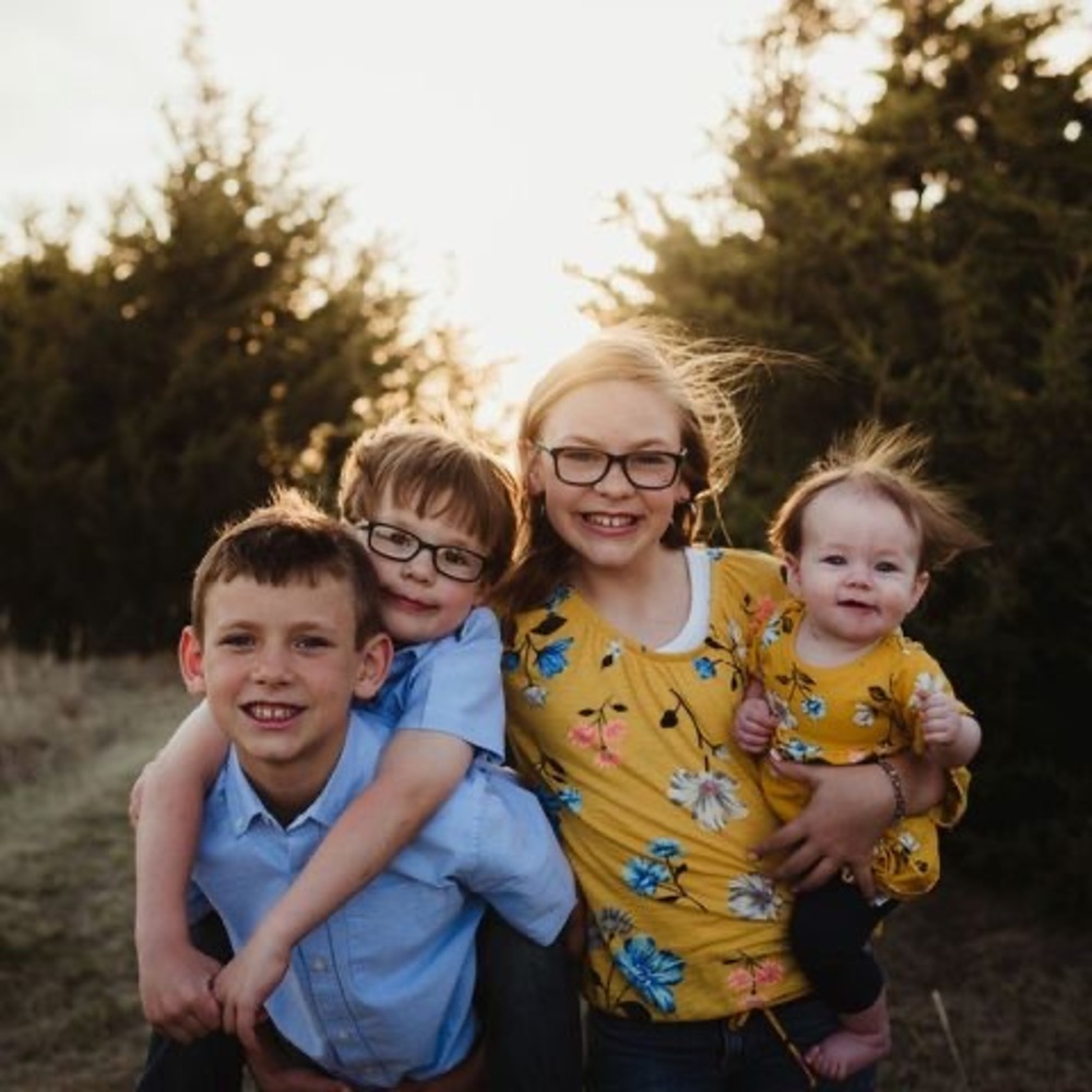 Meet your Posher, Lyndi